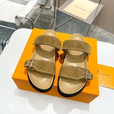 Louis Vuitton Slippers